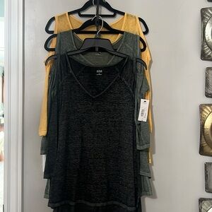 Lot of 3 woman’s shirts size LT